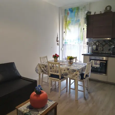 Апартаменти La Perla Di Maria Градо