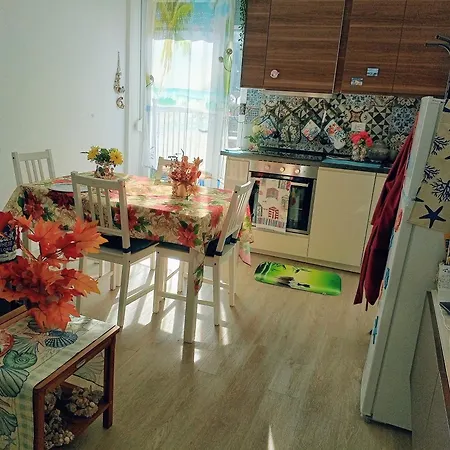 La Perla Di Maria Appartement *